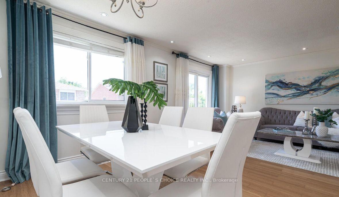 Photo 5 of Unit Main, 21 Rawling Crescent, Brampton, Heart Lake East — HOMEH