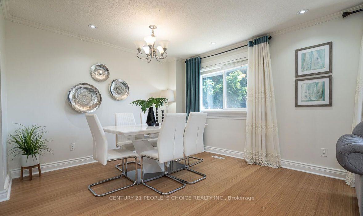 Photo 9 of Unit Main, 21 Rawling Crescent, Brampton, Heart Lake East — HOMEH