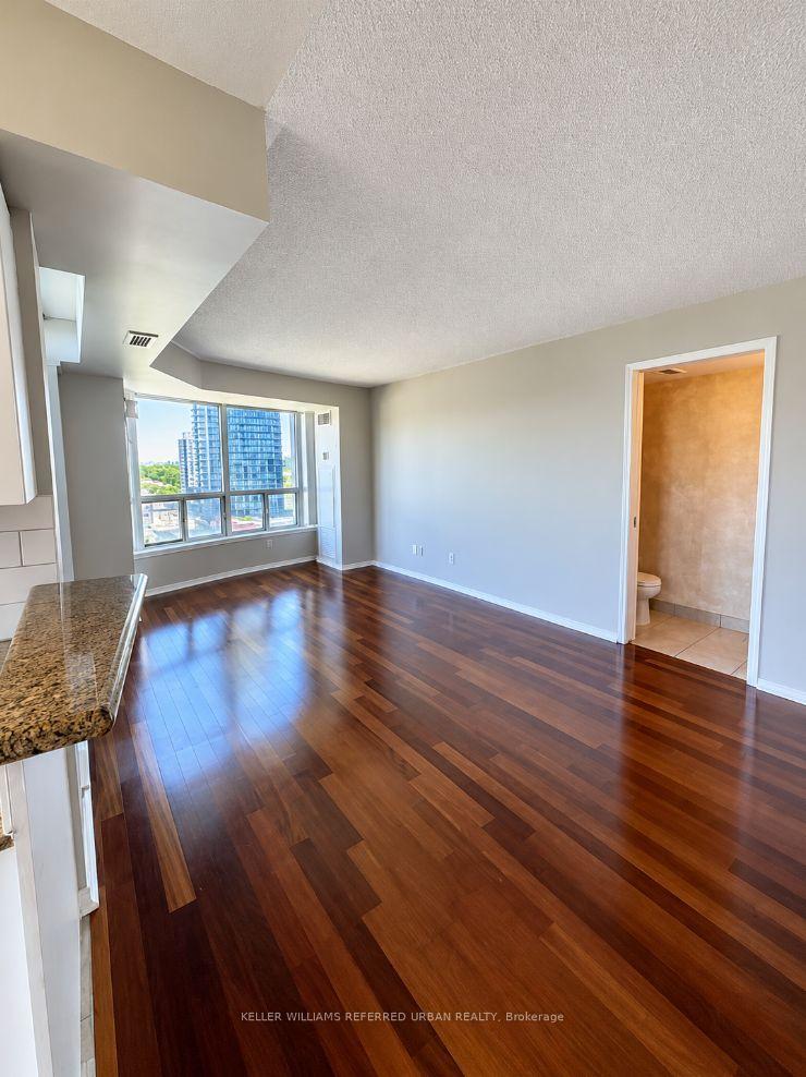 Photo 9 of Unit 1118, 233 Beecroft Road, North York, Willowdale West — HOMEH