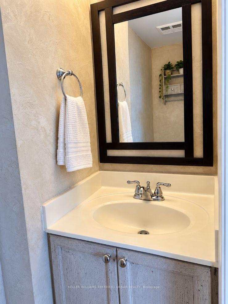 Photo 11 of Unit 1118, 233 Beecroft Road, North York, Willowdale West — HOMEH