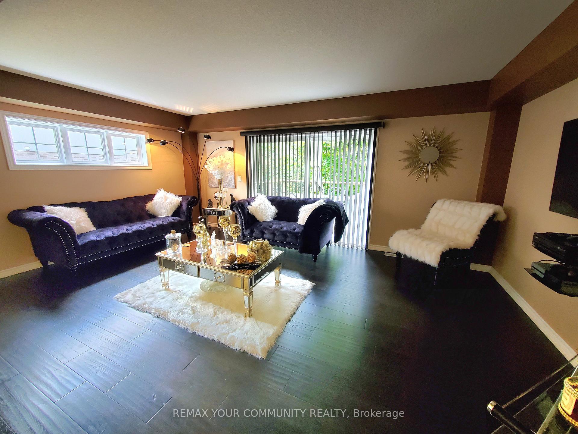 Photo 3 of Unit 44, 635 Saginaw Parkway, Cambridge, Fiddlesticks — HOMEH