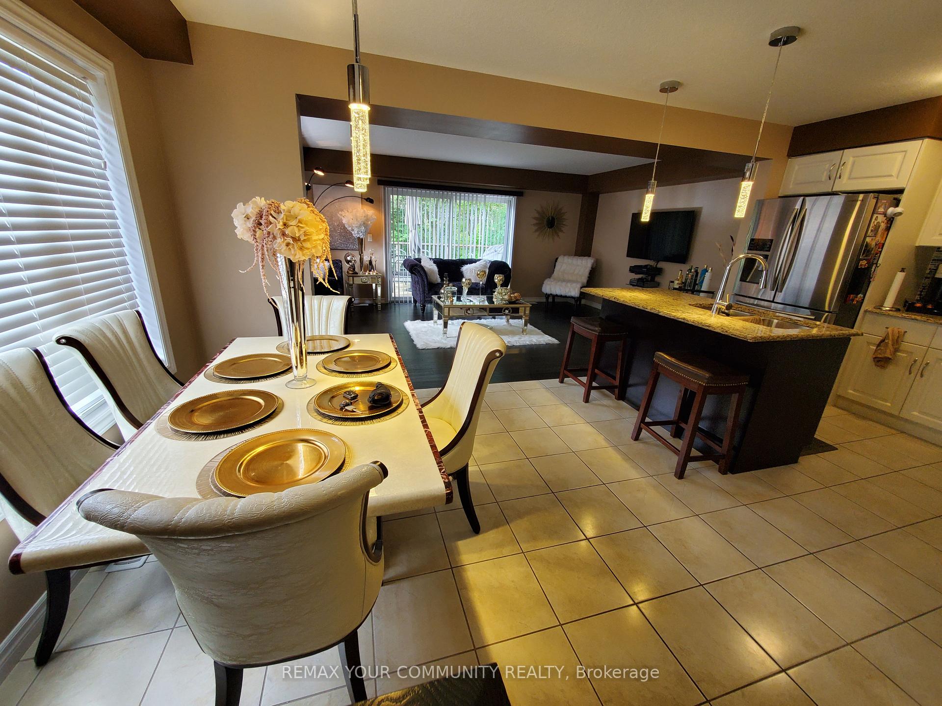 Photo 6 of Unit 44, 635 Saginaw Parkway, Cambridge, Fiddlesticks — HOMEH