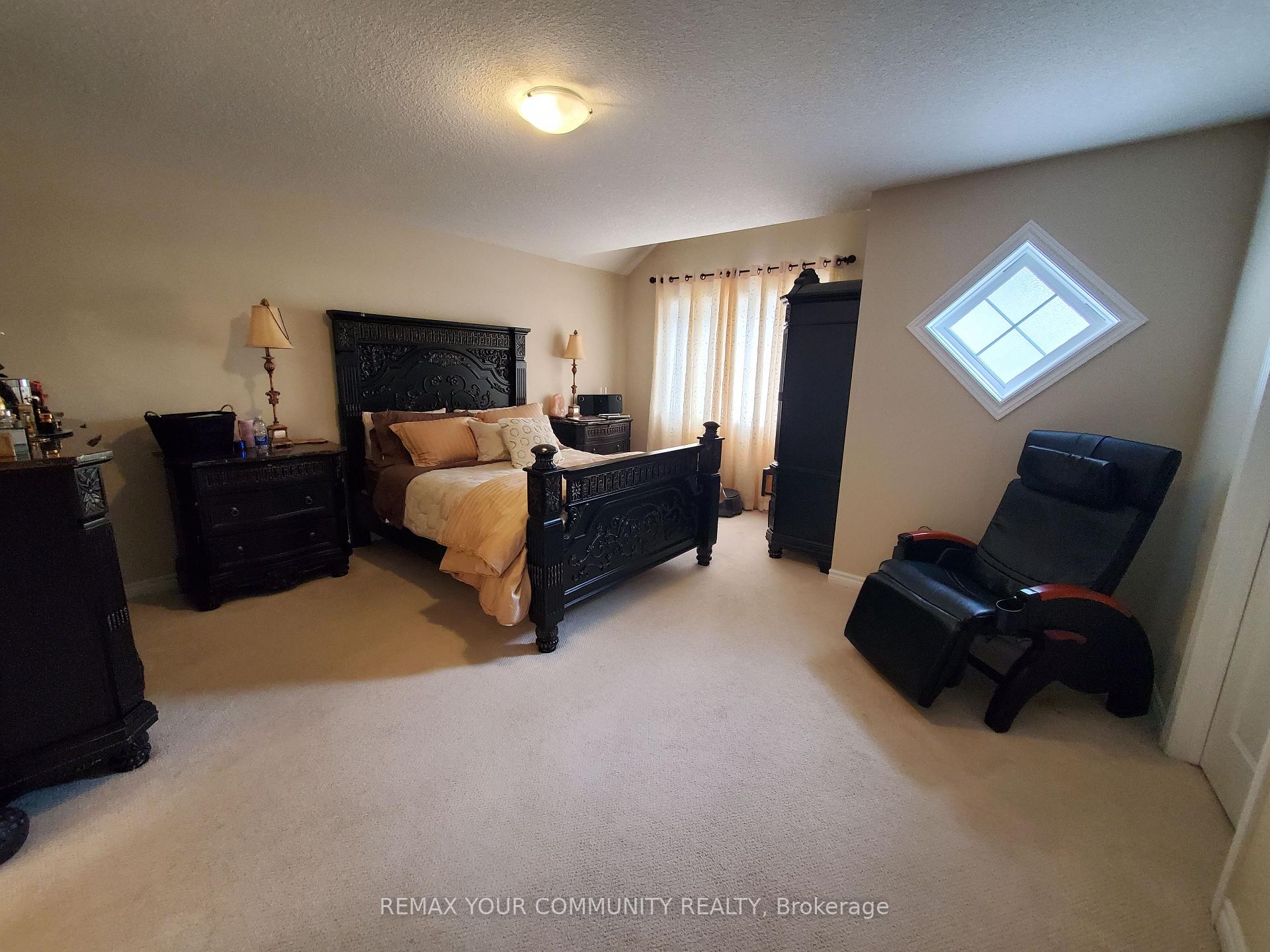 Photo 8 of Unit 44, 635 Saginaw Parkway, Cambridge, Fiddlesticks — HOMEH