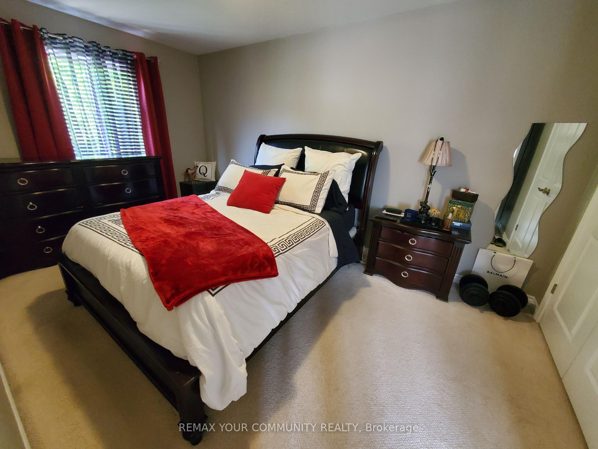 Photo 10 of Unit 44, 635 Saginaw Parkway, Cambridge, Fiddlesticks — HOMEH