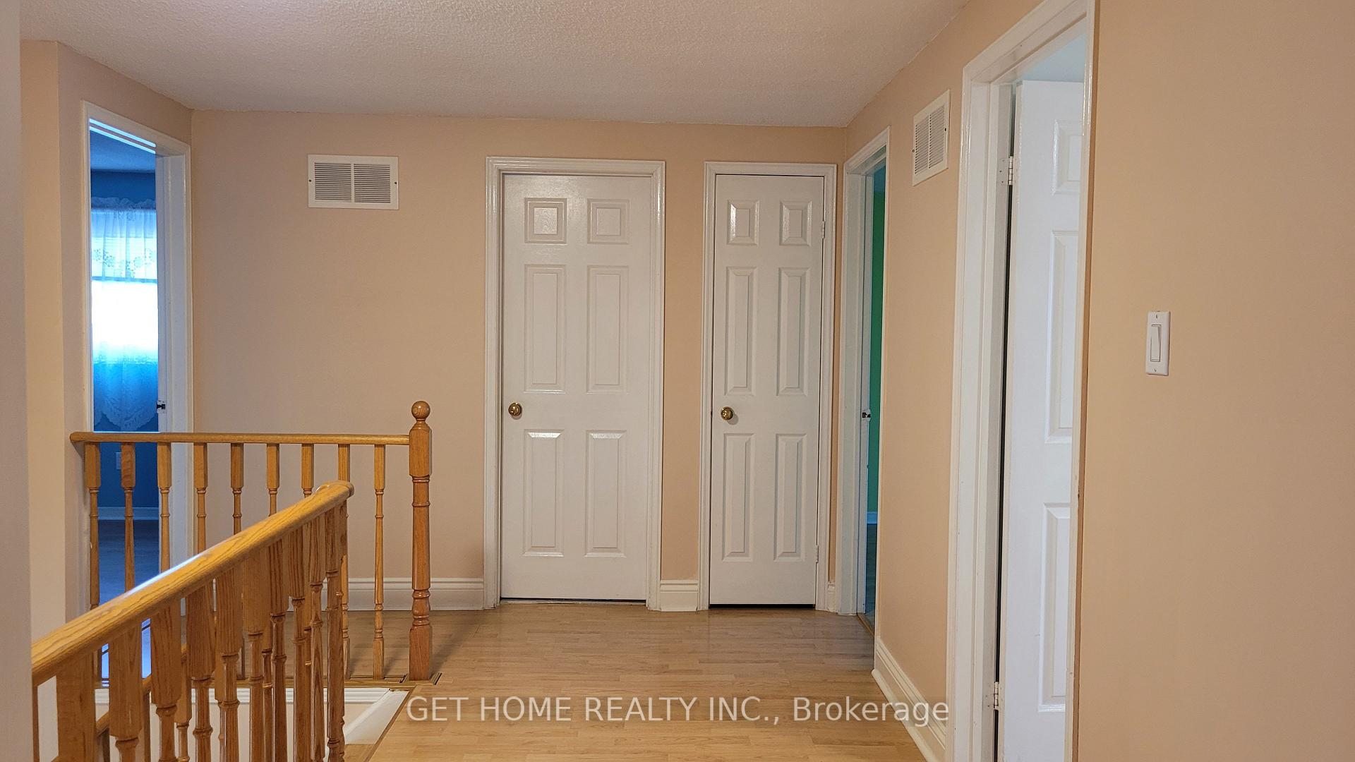 Photo 10 of Unit Main, 32 Torrance Woods, Brampton, Fletcher's West — HOMEH