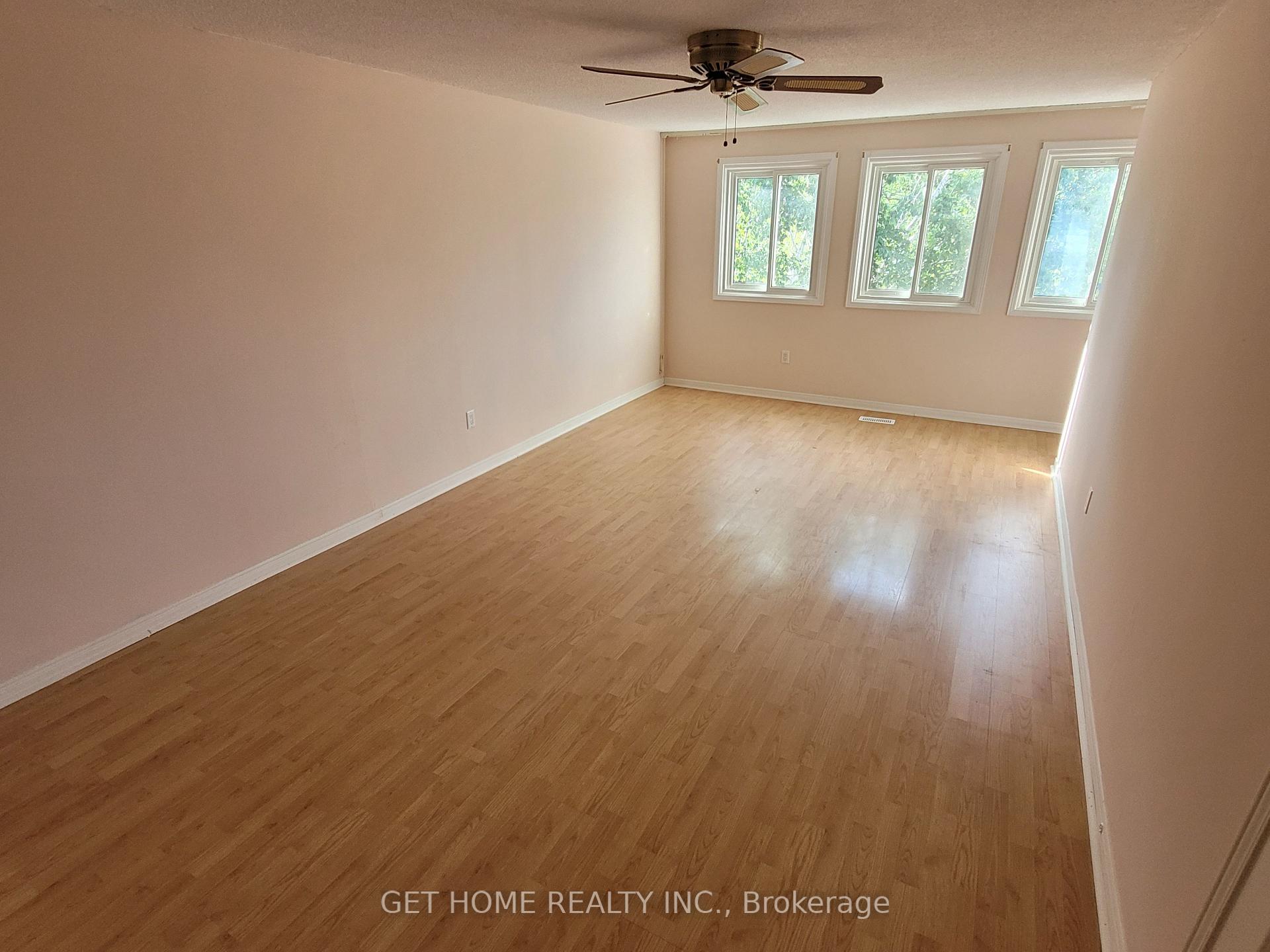 Photo 19 of Unit Main, 32 Torrance Woods, Brampton, Fletcher's West — HOMEH