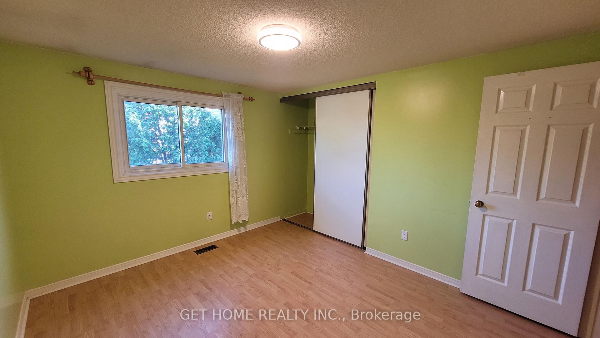Photo 53 of Unit Main, 32 Torrance Woods, Brampton, Fletcher's West — HOMEH