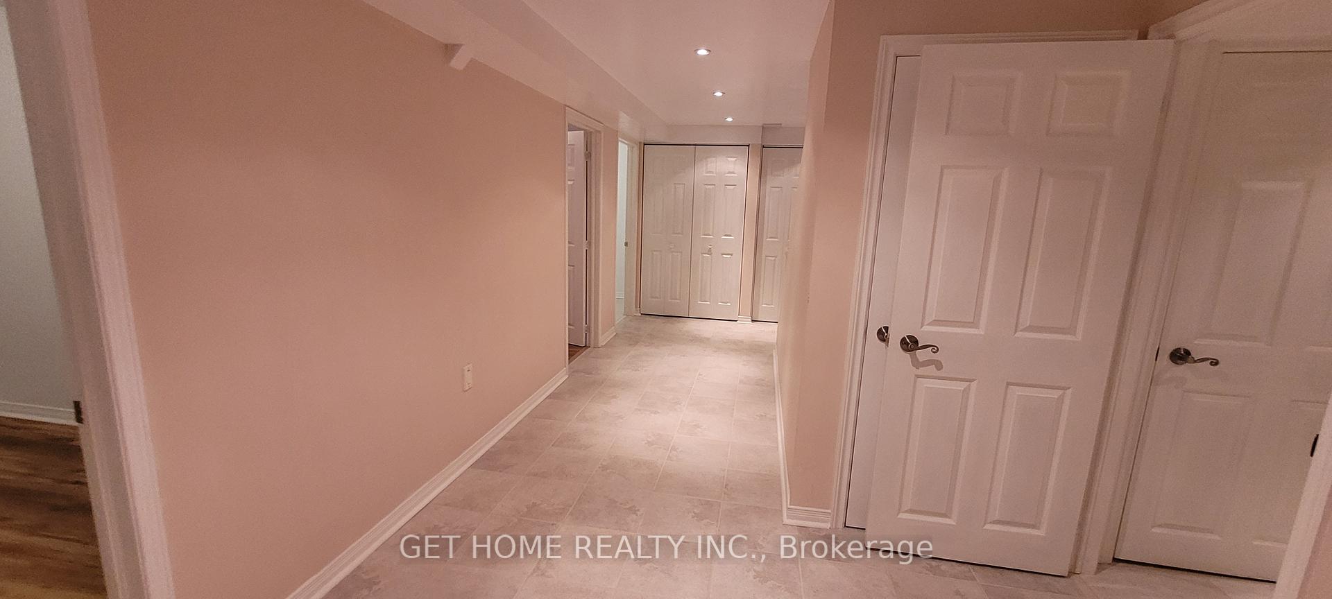 Photo 73 of Unit Main, 32 Torrance Woods, Brampton, Fletcher's West — HOMEH