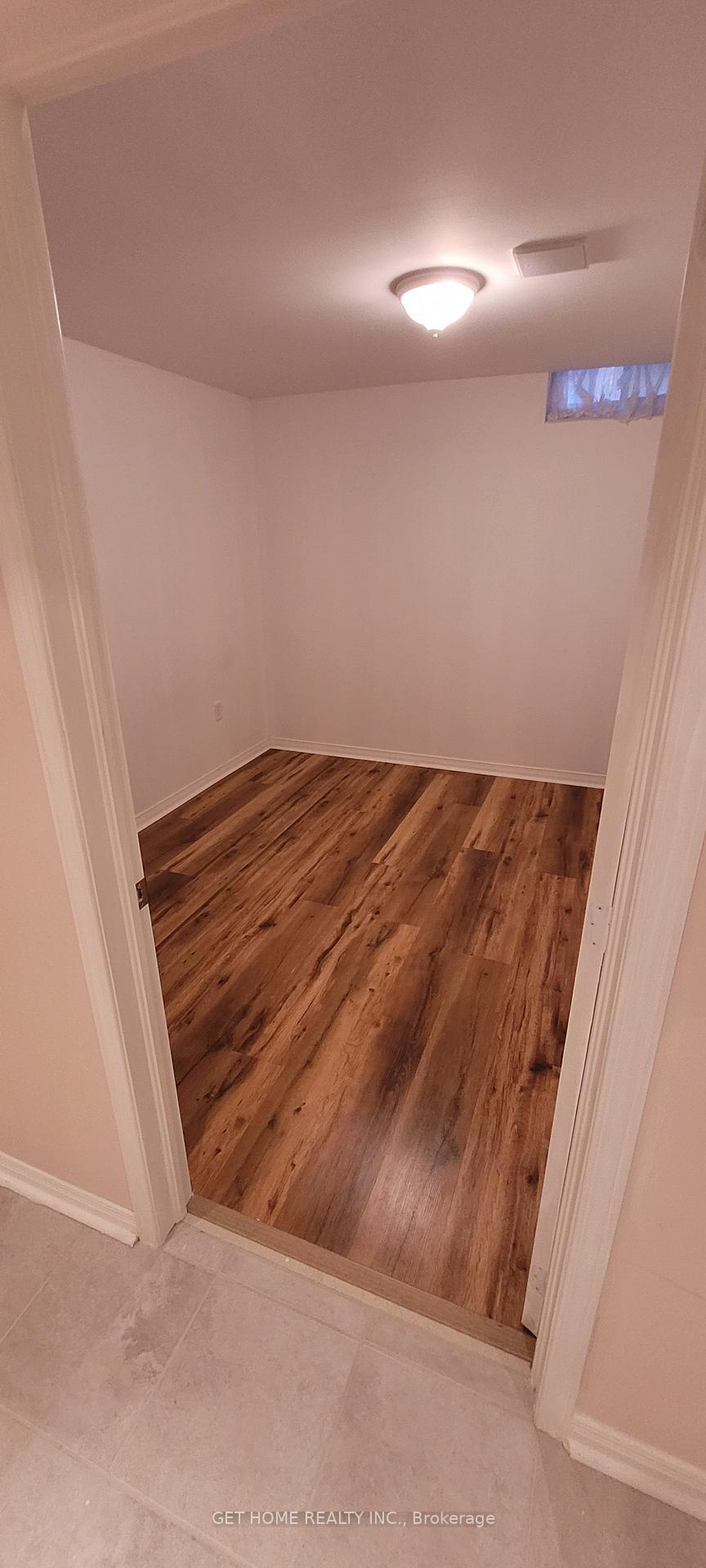 Photo 77 of Unit Main, 32 Torrance Woods, Brampton, Fletcher's West — HOMEH