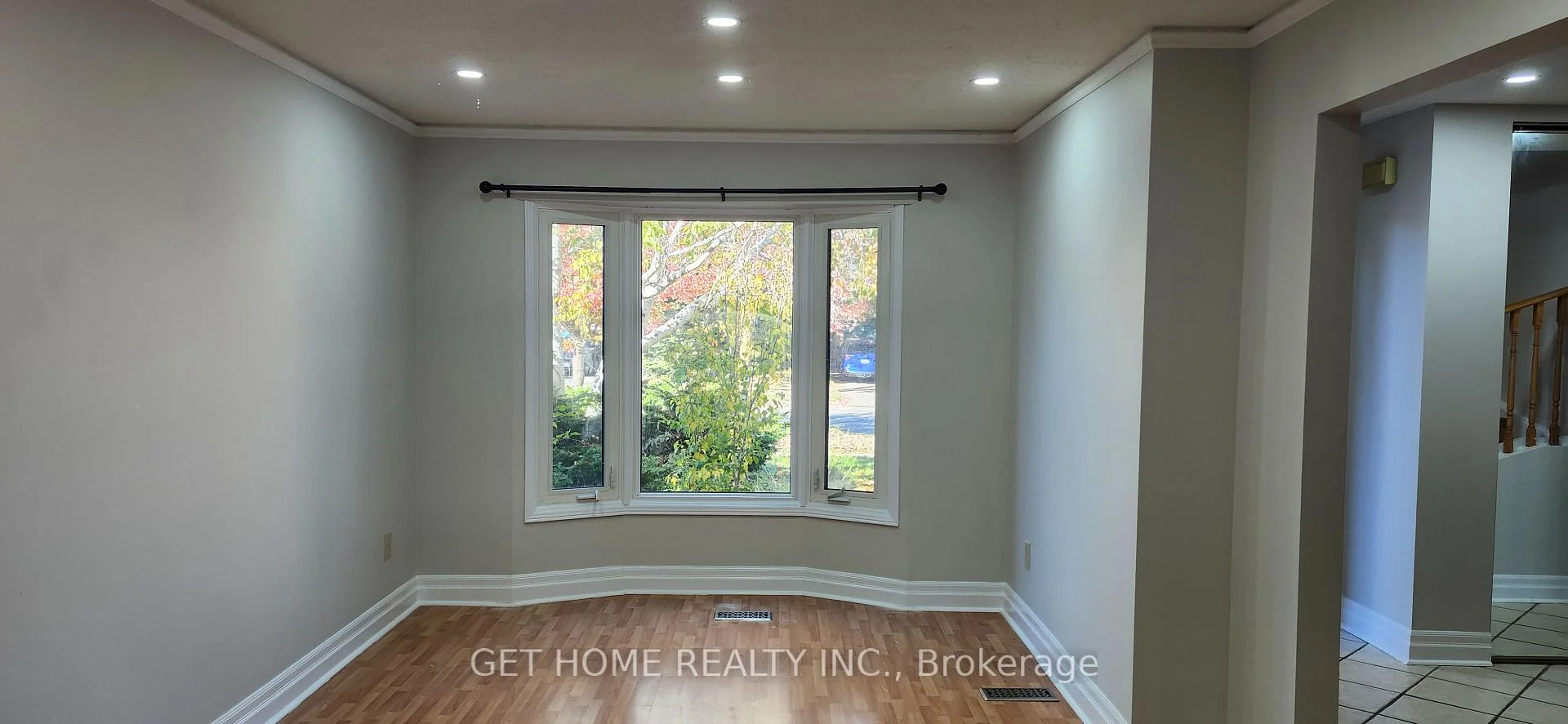 Photo 23 of Unit Main, 32 Torrance Woods, Brampton, Fletcher's West — HOMEH