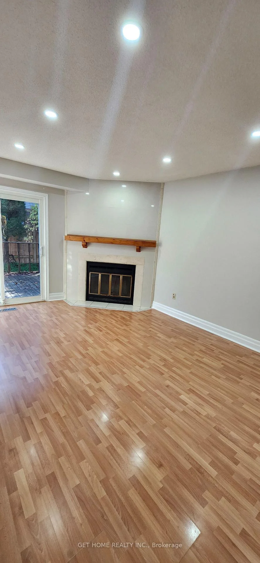 Photo 31 of Unit Main, 32 Torrance Woods, Brampton, Fletcher's West — HOMEH