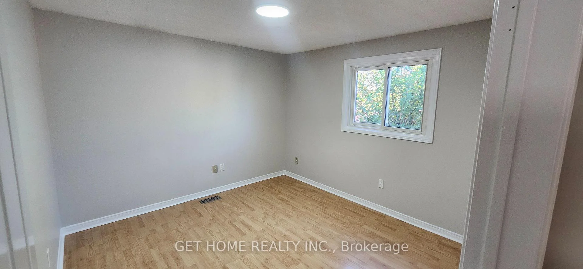 Photo 72 of Unit Main, 32 Torrance Woods, Brampton, Fletcher's West — HOMEH