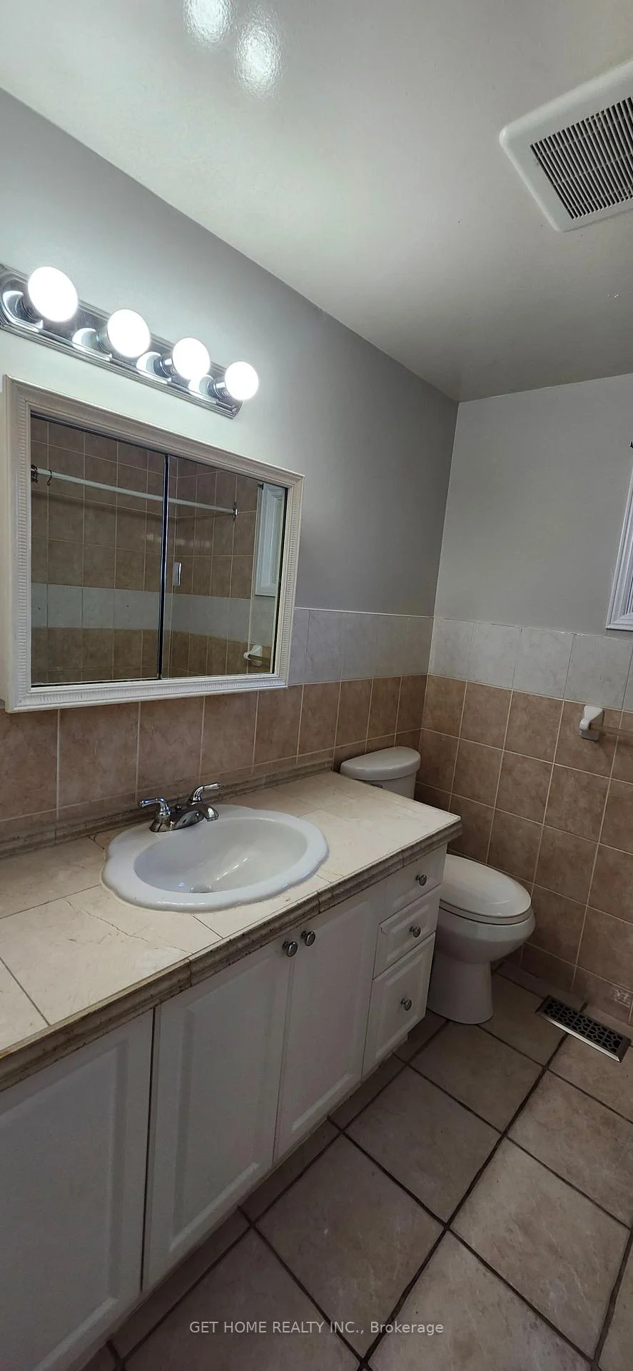 Photo 76 of Unit Main, 32 Torrance Woods, Brampton, Fletcher's West — HOMEH