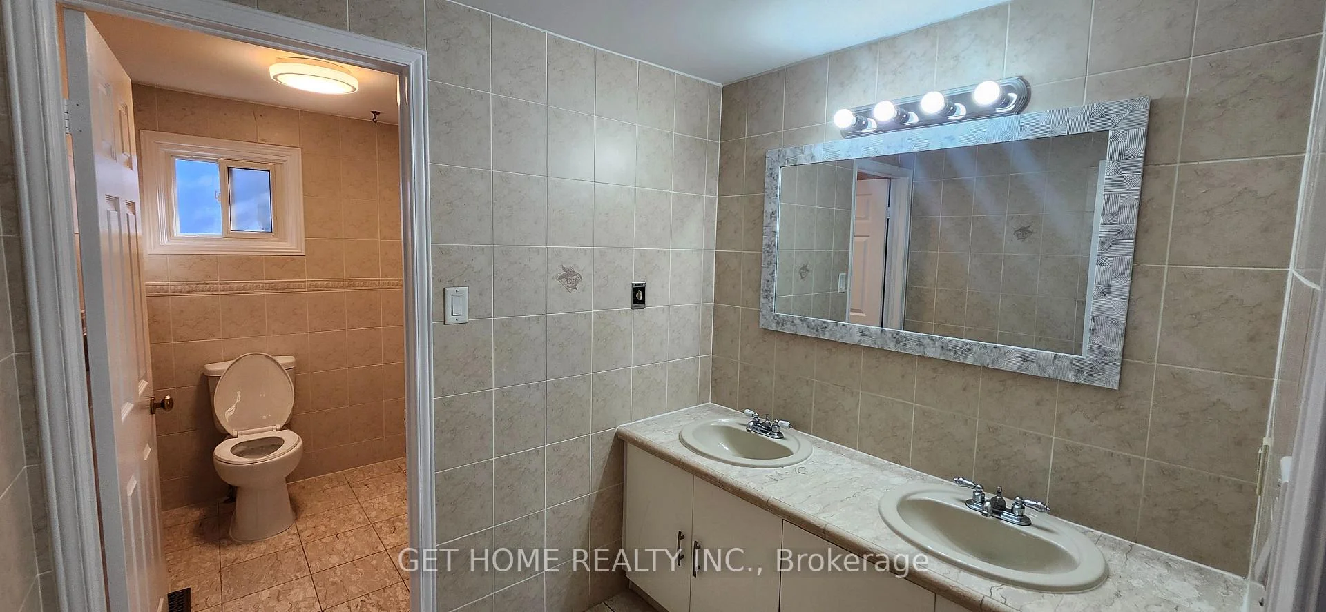 Photo 88 of Unit Main, 32 Torrance Woods, Brampton, Fletcher's West — HOMEH