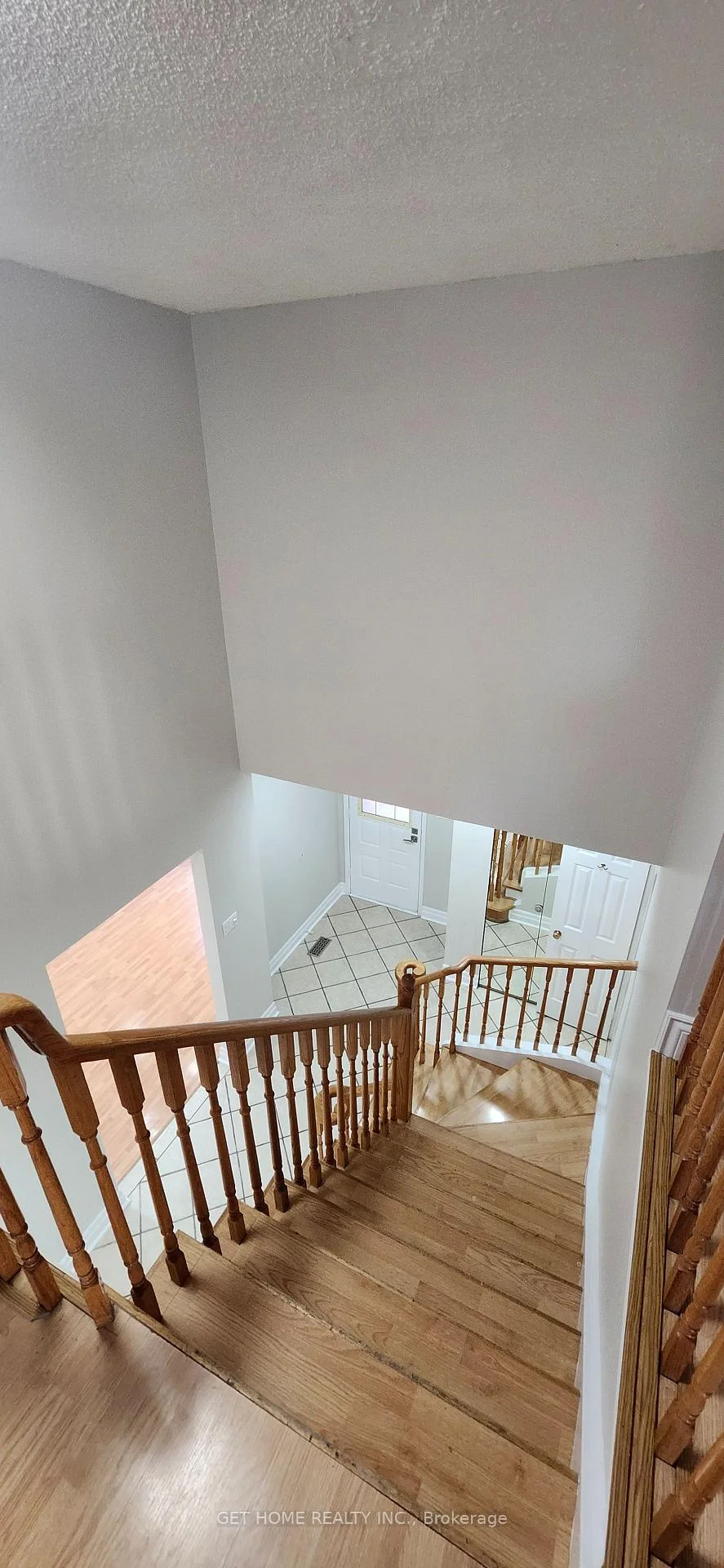Photo 96 of Unit Main, 32 Torrance Woods, Brampton, Fletcher's West — HOMEH