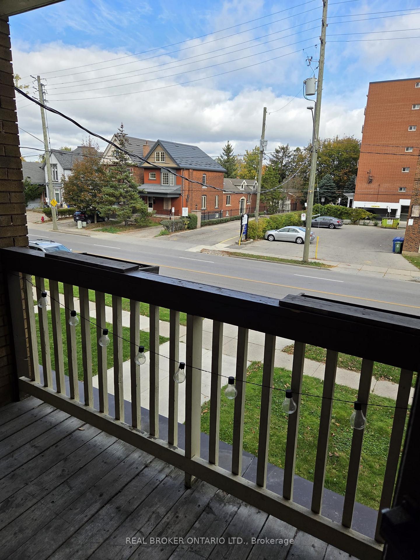 Photo 13 of Unit 4, 479 Aberdeen Avenue, Hamilton, Kirkendall — HOMEH