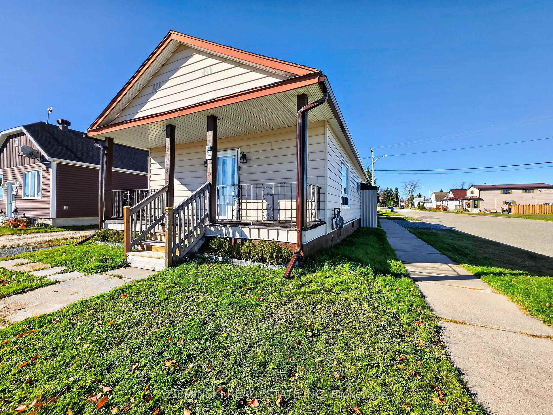 Photo of 348 Cambridge Avenue