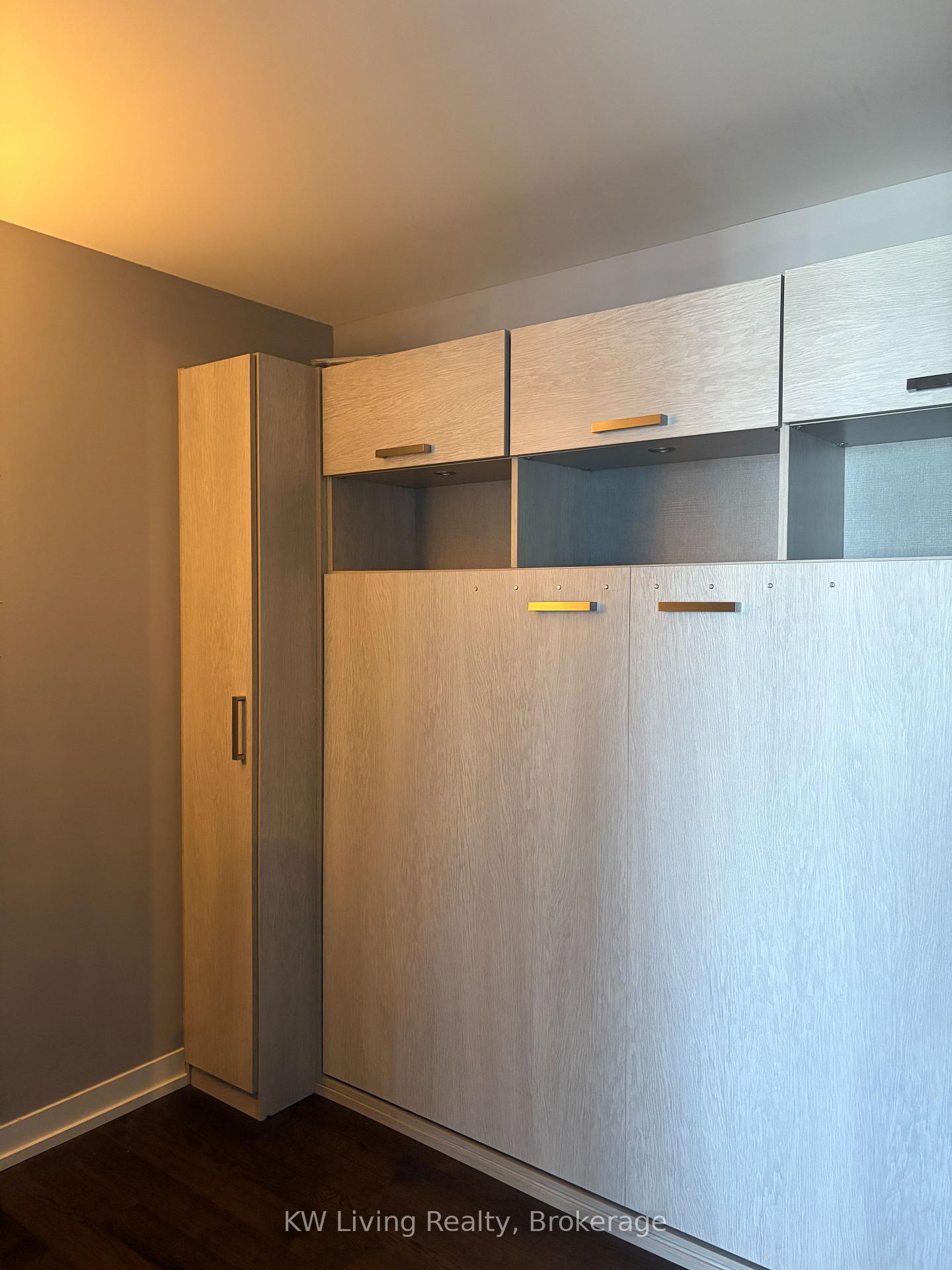 Photo 11 of Unit 3506, 21 Widmer Street, Toronto, Waterfront Communities — HOMEH