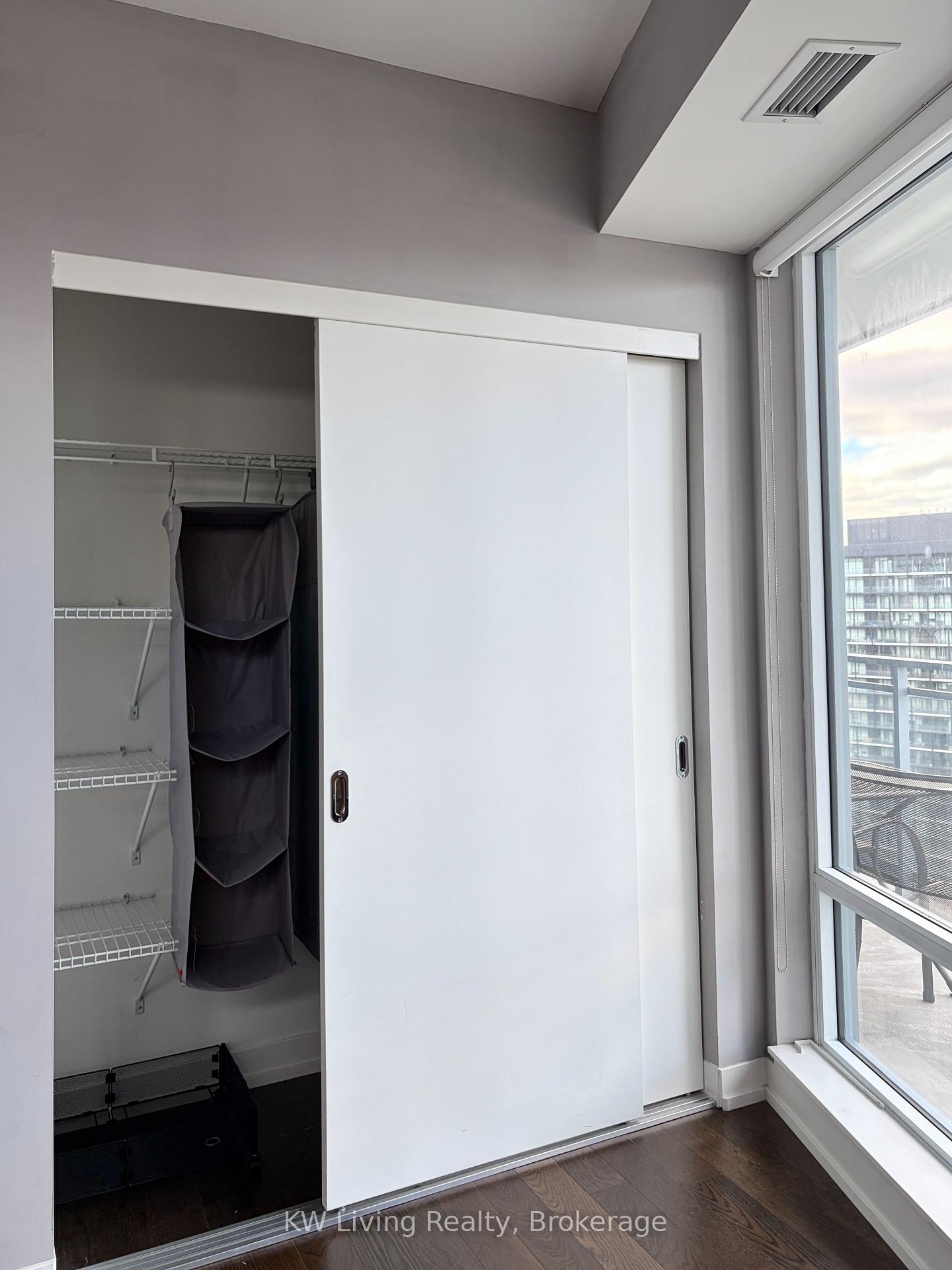 Photo 13 of Unit 3506, 21 Widmer Street, Toronto, Waterfront Communities — HOMEH