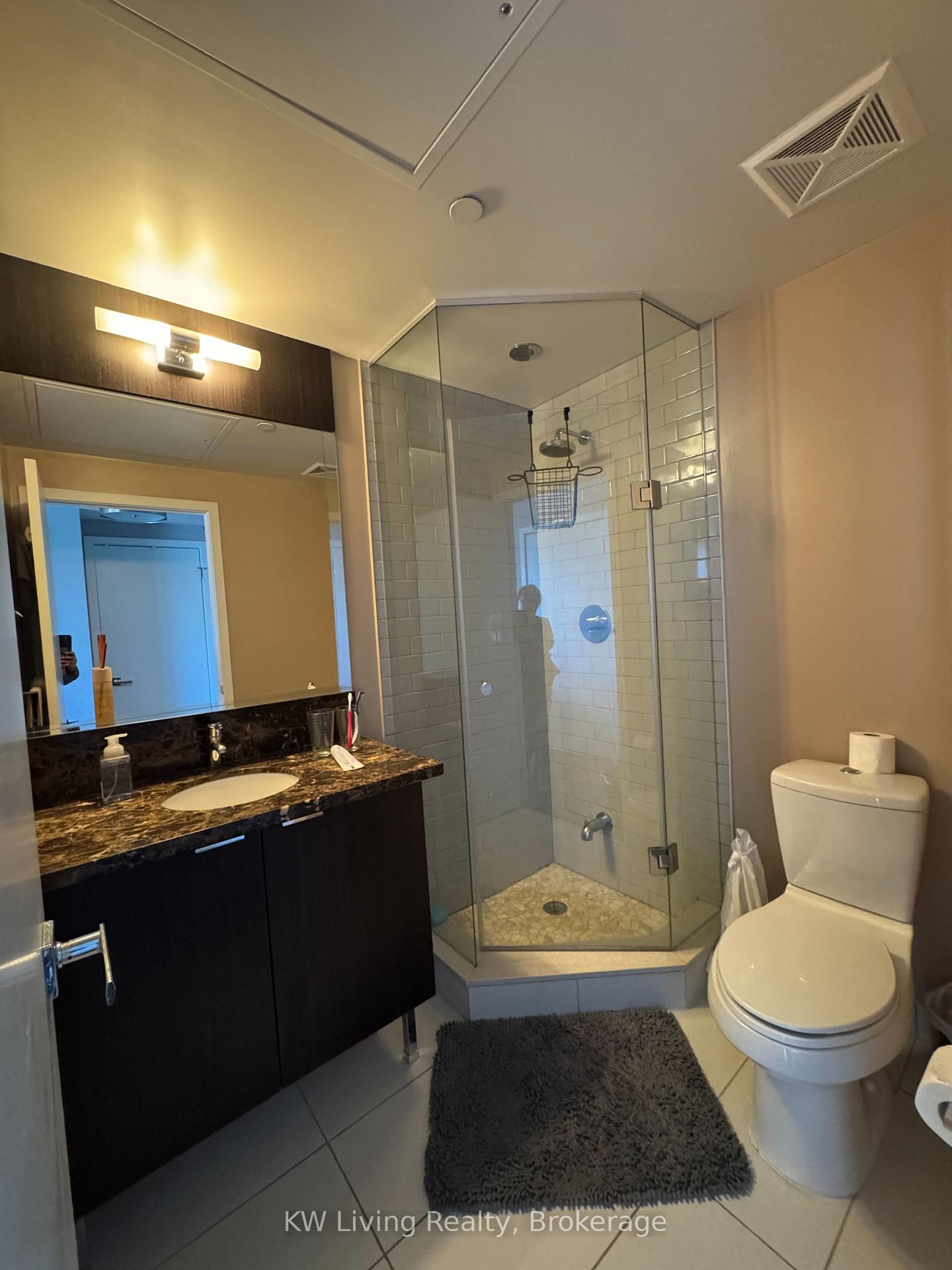 Photo 19 of Unit 3506, 21 Widmer Street, Toronto, Waterfront Communities — HOMEH