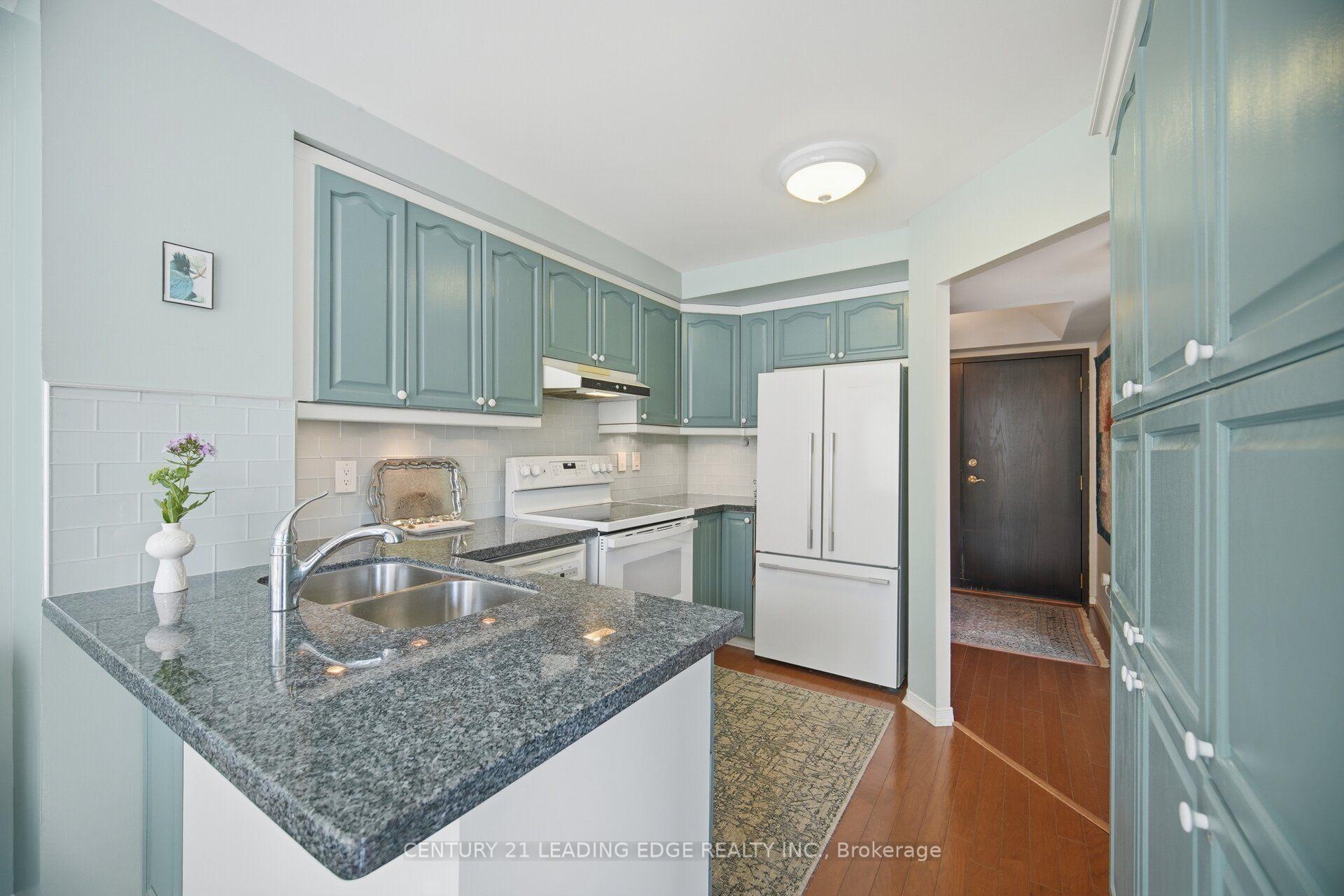 Photo 10 of Unit 202, 1700 The Collegeway Way, Mississauga, Erin Mills — HOMEH