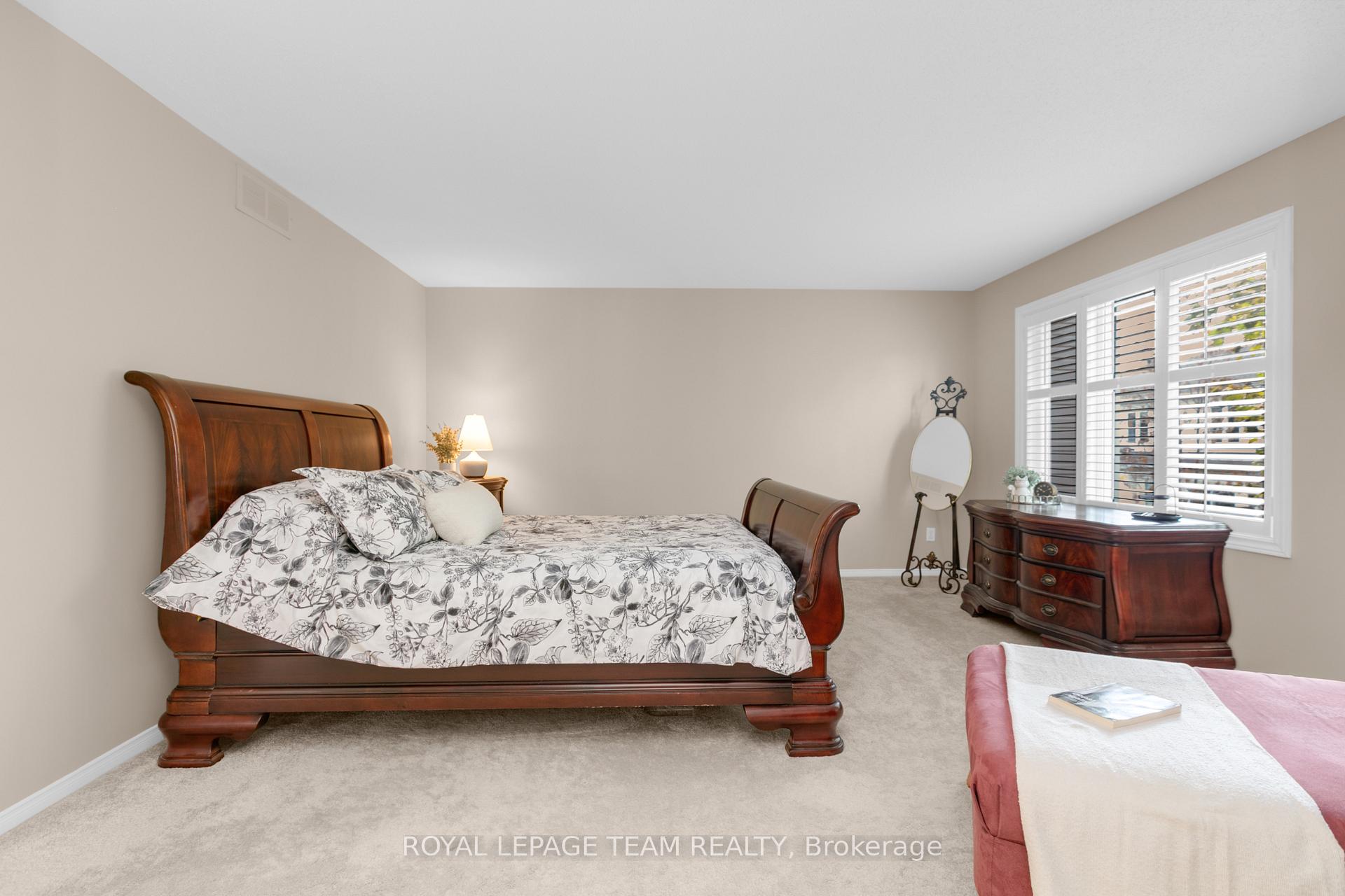 Photo 26 of 28 Appledale Drive, Ottawa, Barrhaven - Longfields — HOMEH