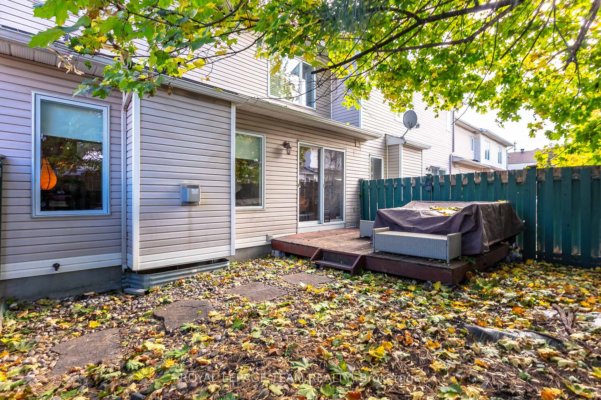 Photo 41 of 28 Appledale Drive, Ottawa, Barrhaven - Longfields — HOMEH