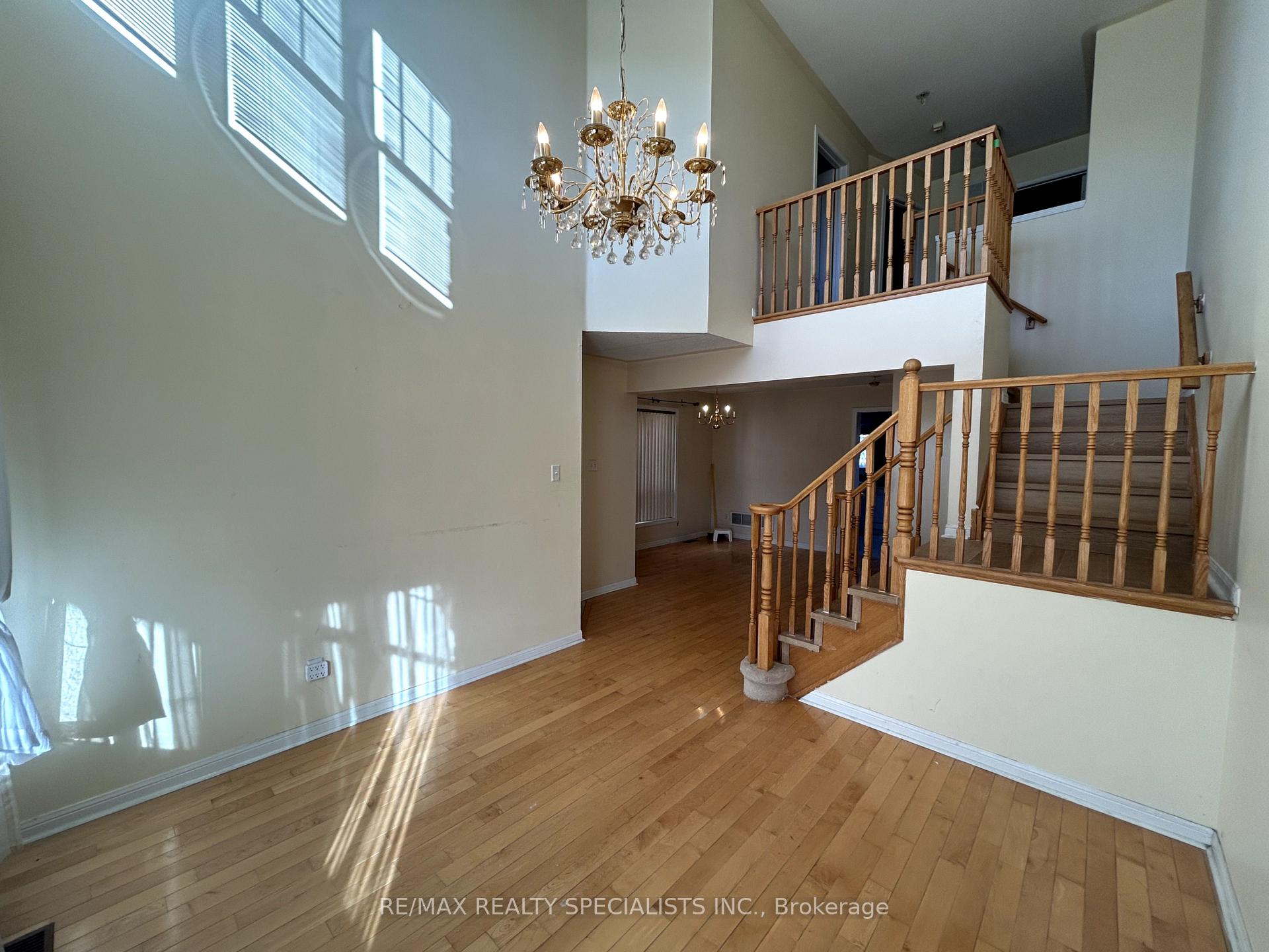 Photo 27 of 5947 Osprey Boulevard, Mississauga, Lisgar — HOMEH
