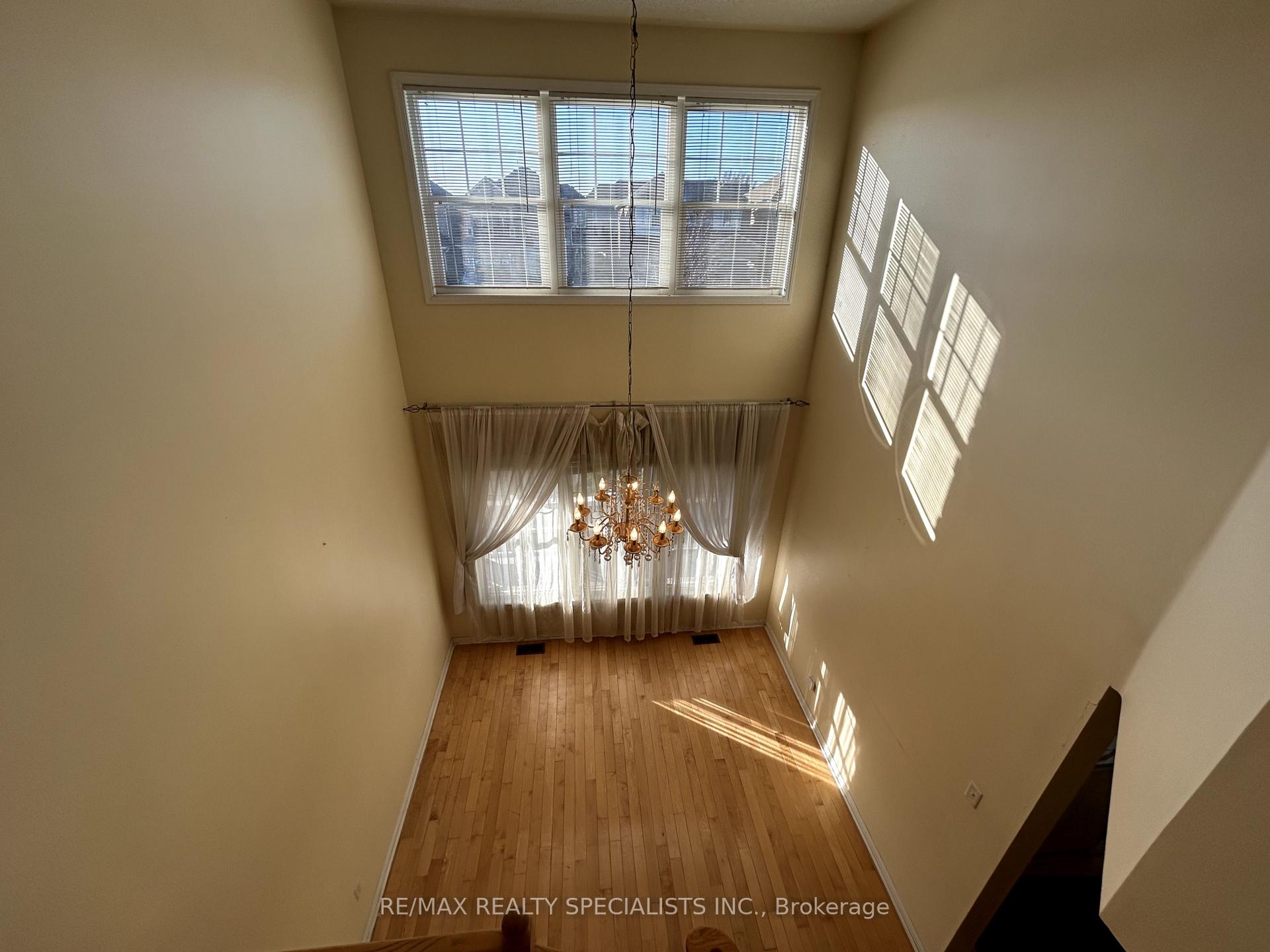 Photo 28 of 5947 Osprey Boulevard, Mississauga, Lisgar — HOMEH