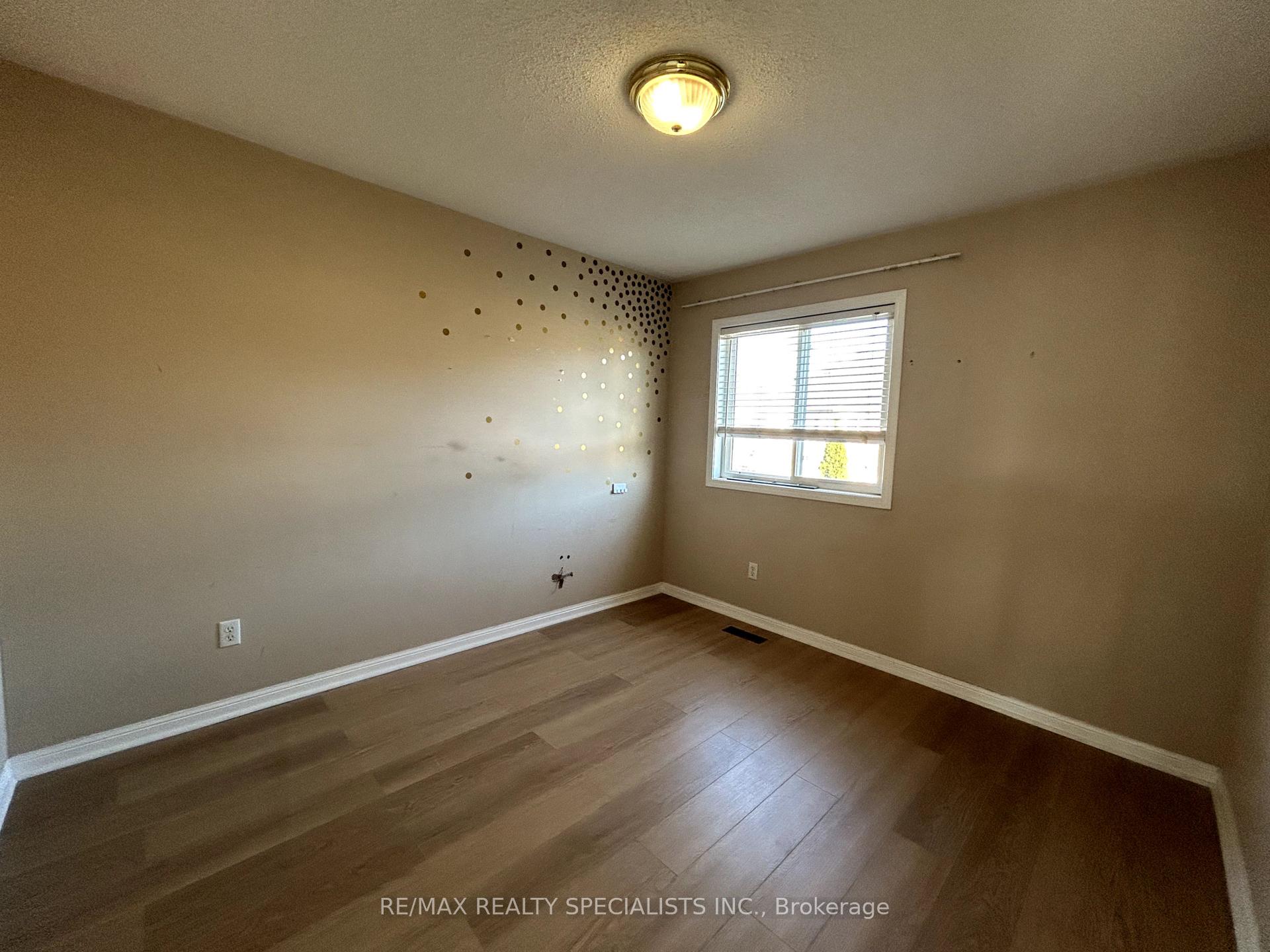 Photo 32 of 5947 Osprey Boulevard, Mississauga, Lisgar — HOMEH