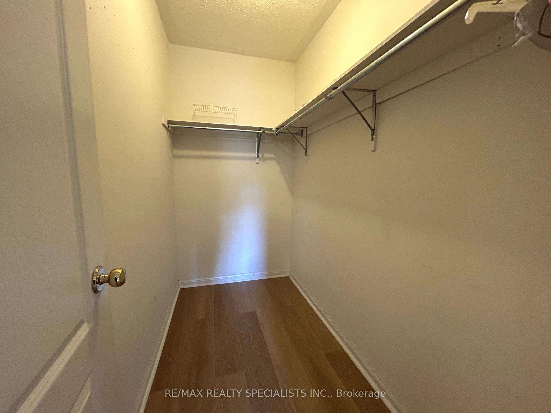 Photo 36 of 5947 Osprey Boulevard, Mississauga, Lisgar — HOMEH