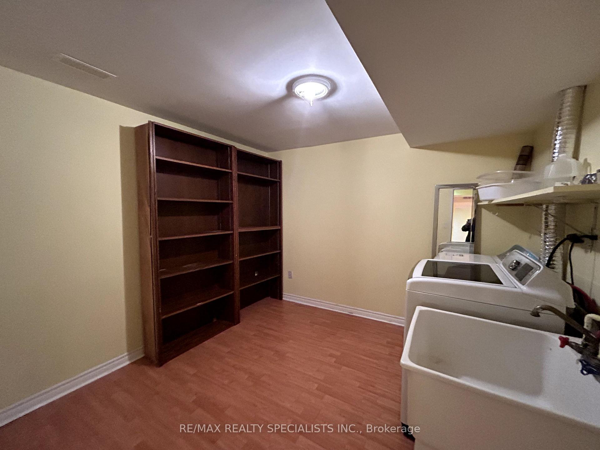 Photo 43 of 5947 Osprey Boulevard, Mississauga, Lisgar — HOMEH