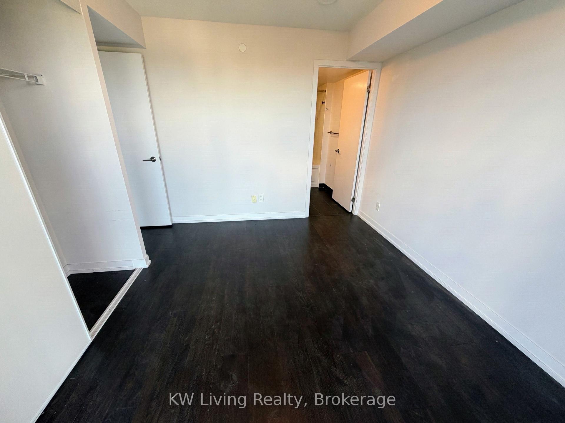Photo 4 of Unit 2911, 125 Redpath Avenue, Toronto, Mount Pleasant West — HOMEH