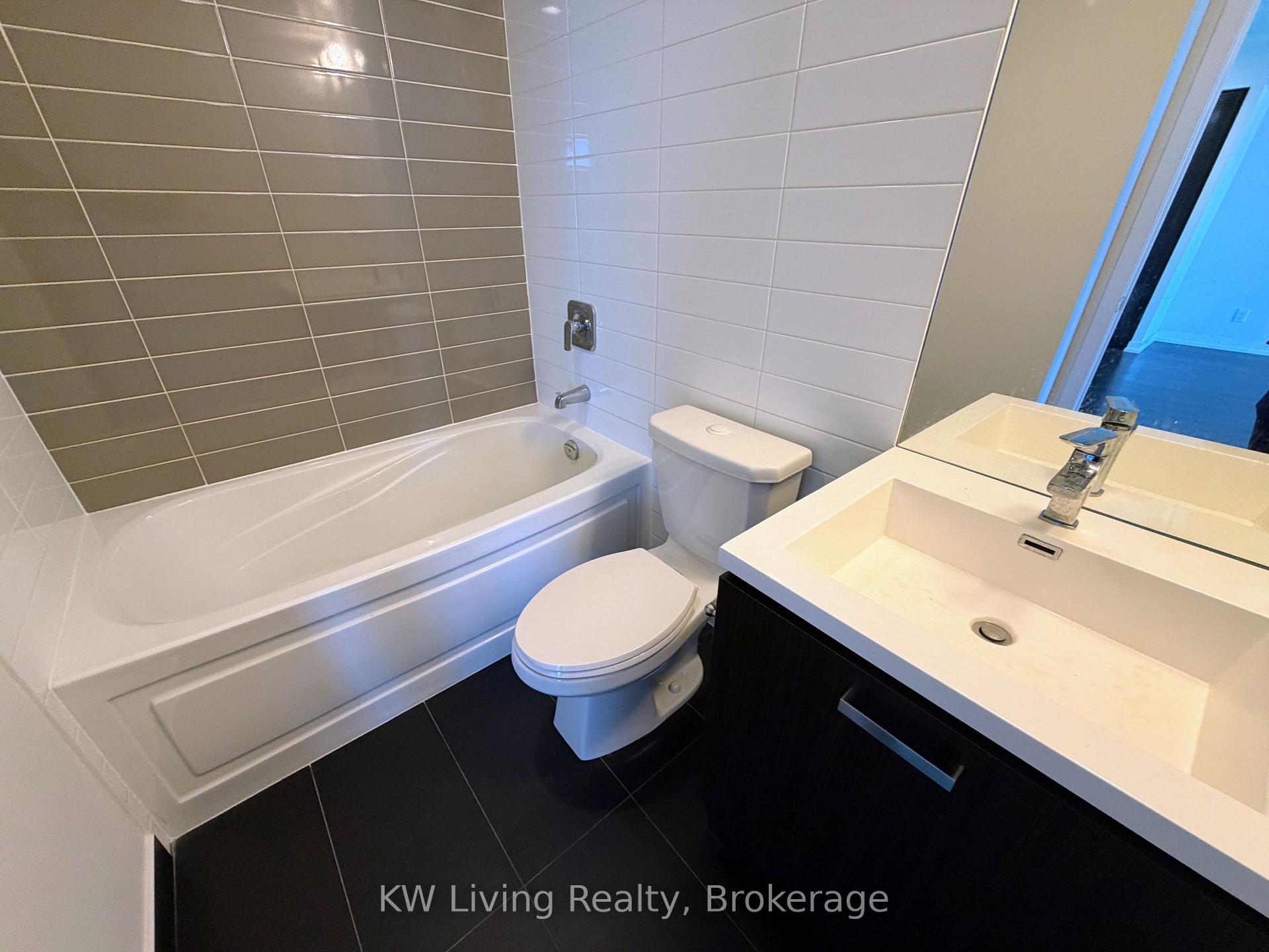Photo 5 of Unit 2911, 125 Redpath Avenue, Toronto, Mount Pleasant West — HOMEH
