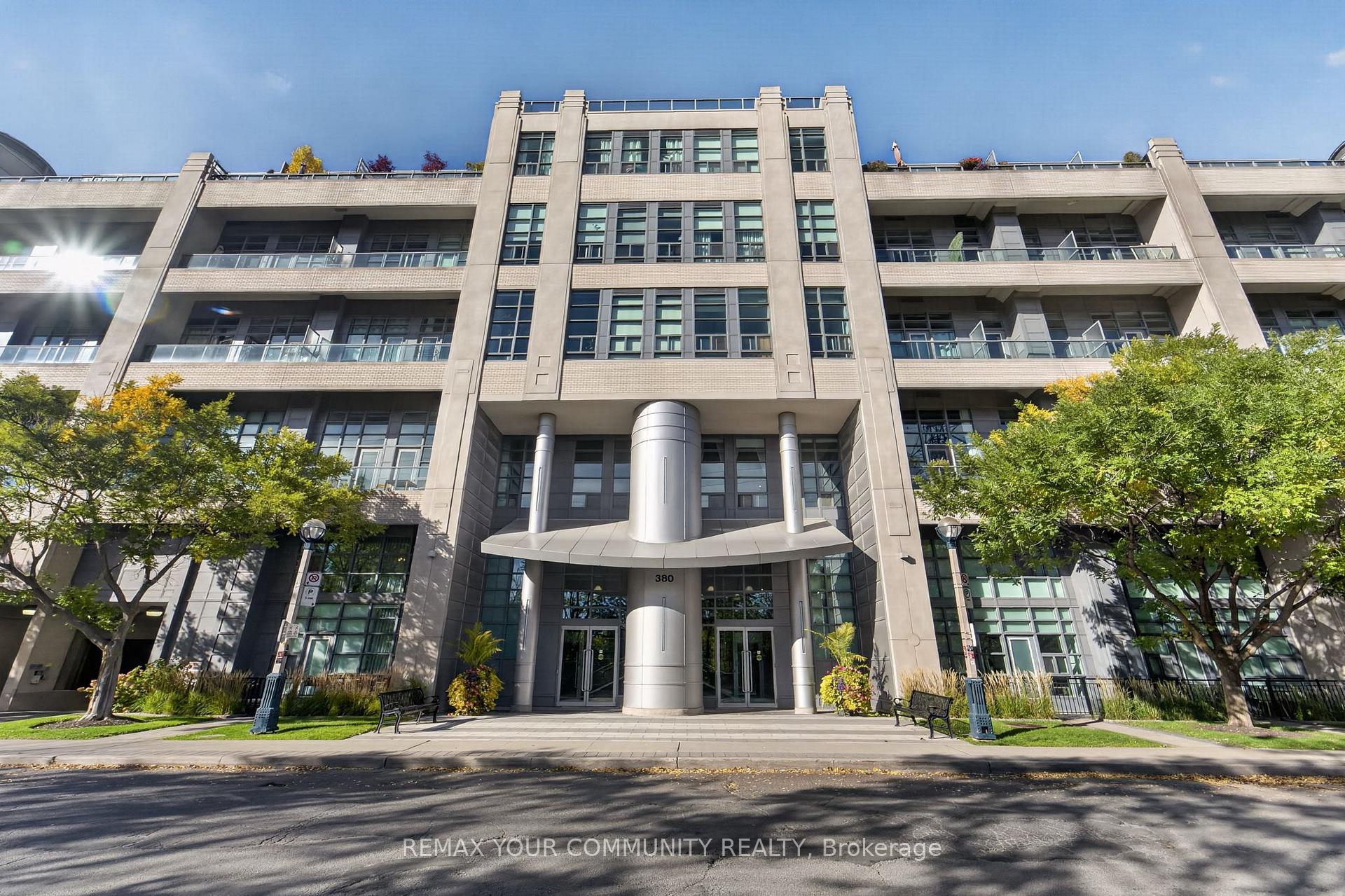 Photo of Unit 210, 380 Macpherson Avenue
