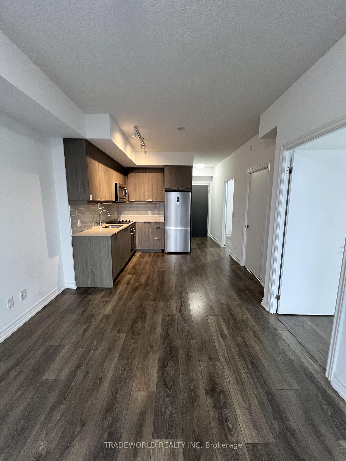 Photo 4 of Unit 1207, 36 Forest Manor Road, North York, Henry Farm — HOMEH