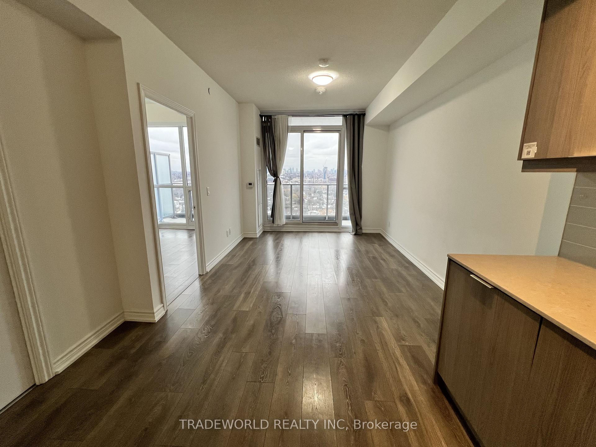 Photo 5 of Unit 1207, 36 Forest Manor Road, North York, Henry Farm — HOMEH