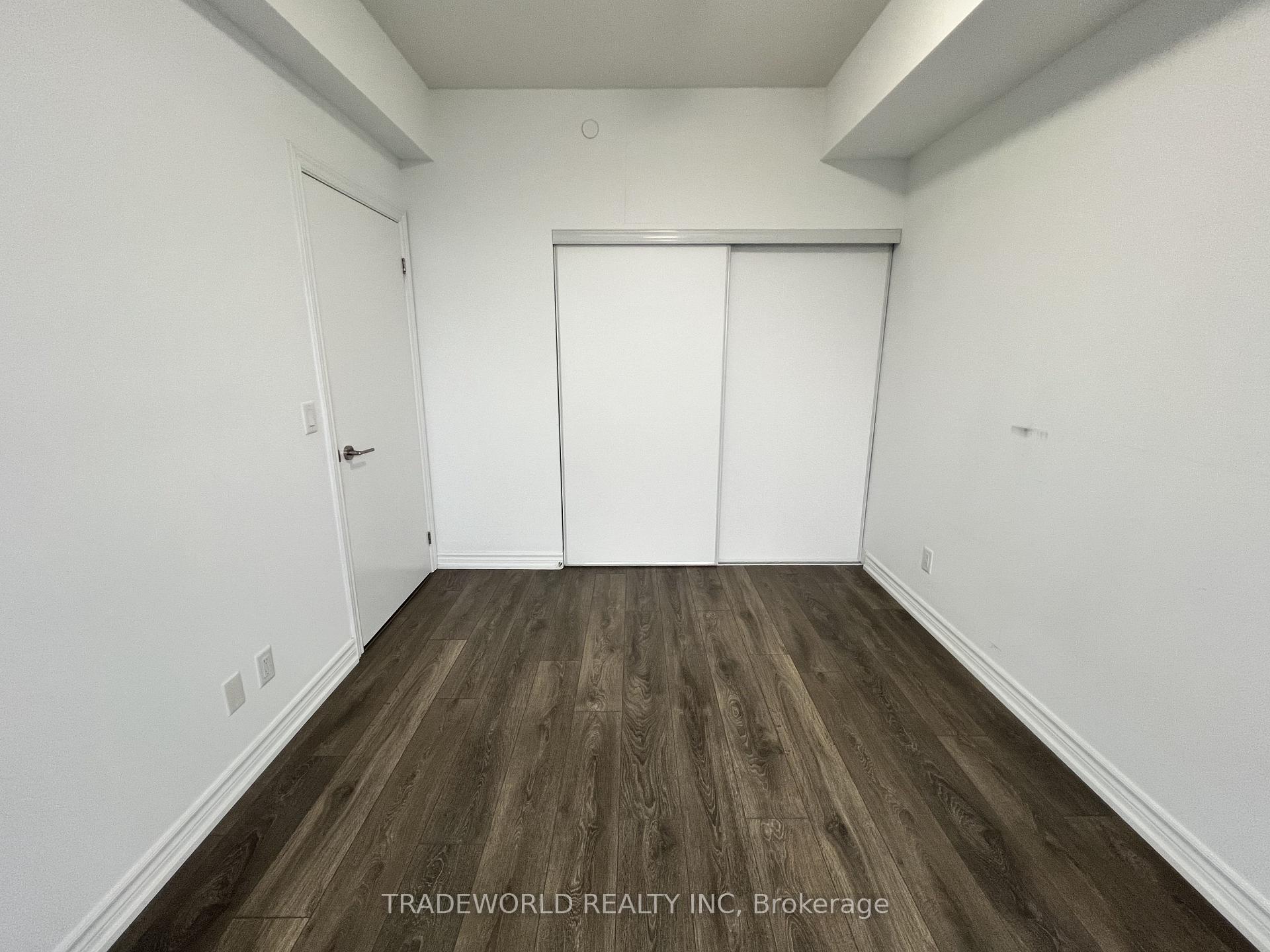 Photo 8 of Unit 1207, 36 Forest Manor Road, North York, Henry Farm — HOMEH