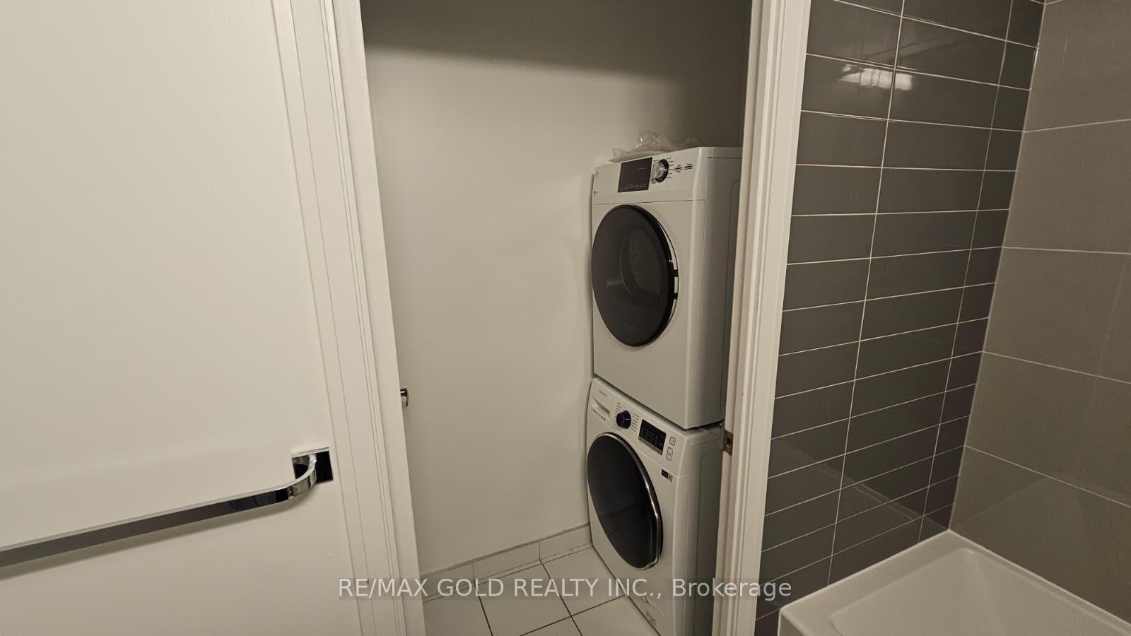 Photo 10 of Unit 714, 10 Gibbs Road, Etobicoke, Islington-City Centre West — HOMEH