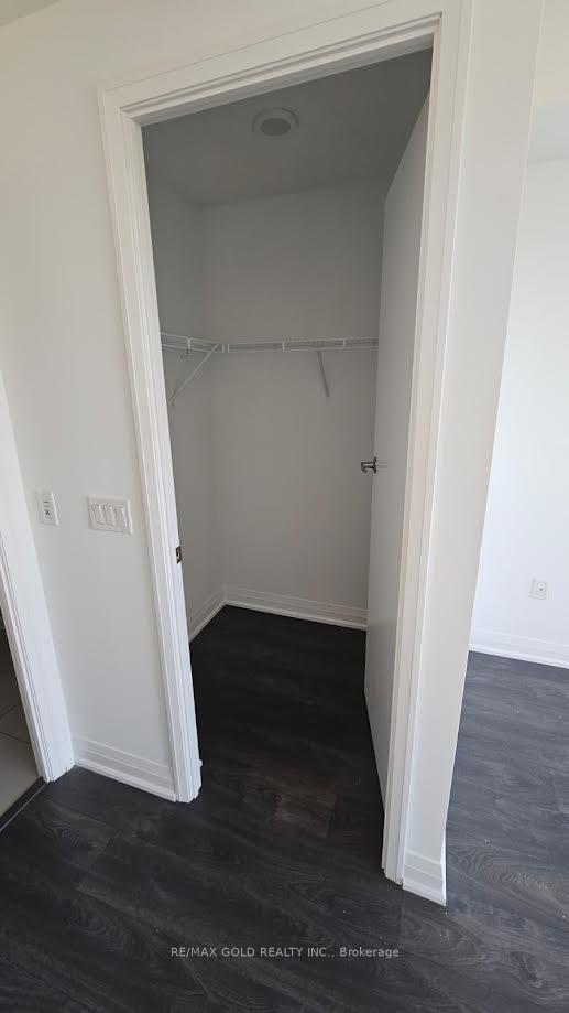 Photo 14 of Unit 714, 10 Gibbs Road, Etobicoke, Islington-City Centre West — HOMEH