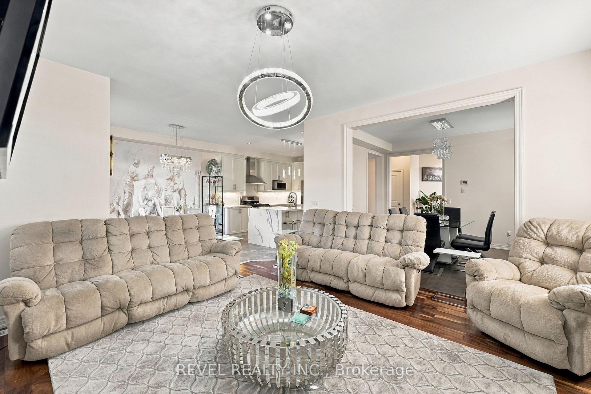 Photo 21 of 97 Narbonne Crescent, Hamilton, Stoney Creek Mountain — HOMEH