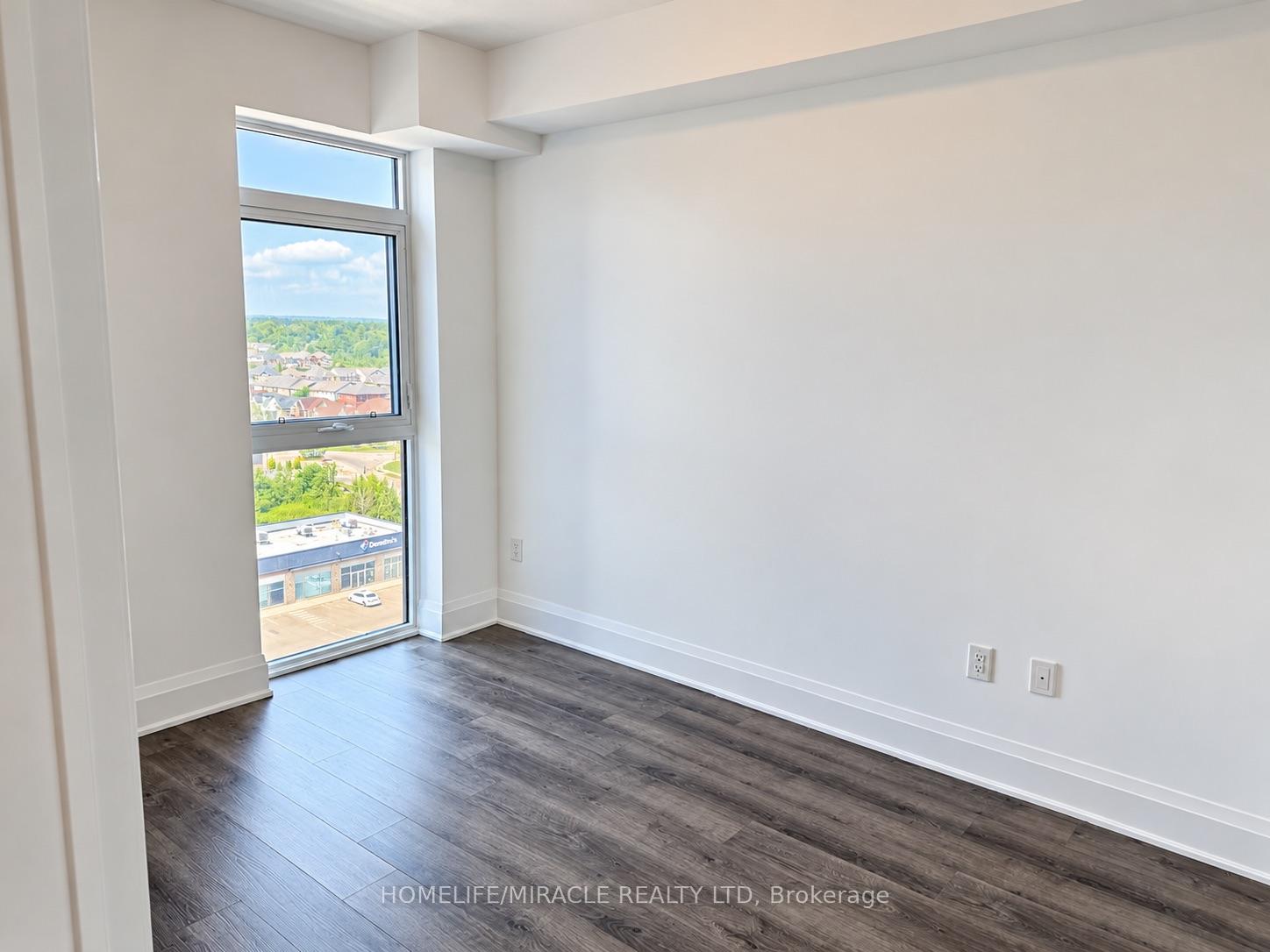 Photo 9 of Unit 1104, 470 Dundas Street E, Hamilton, Waterdown — HOMEH