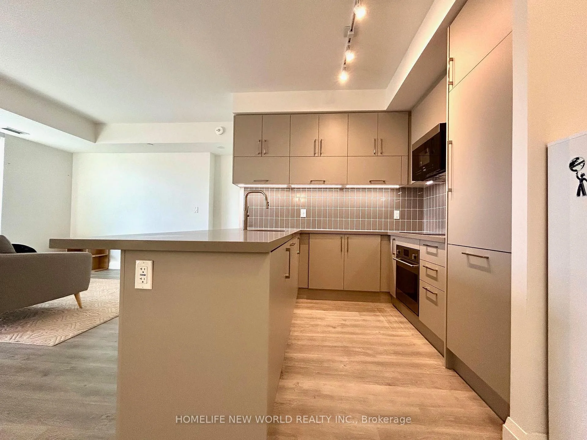 Photo 10 of Unit 518, 38 Andre de Grasse Street, Markham, Unionville — HOMEH