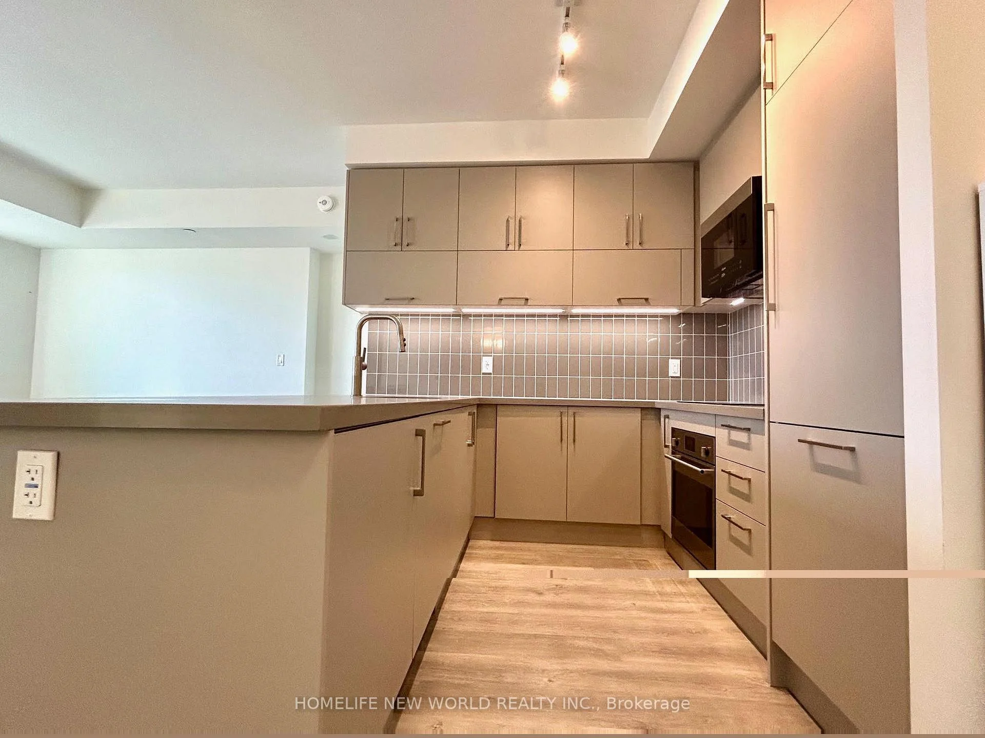 Photo 18 of Unit 518, 38 Andre de Grasse Street, Markham, Unionville — HOMEH