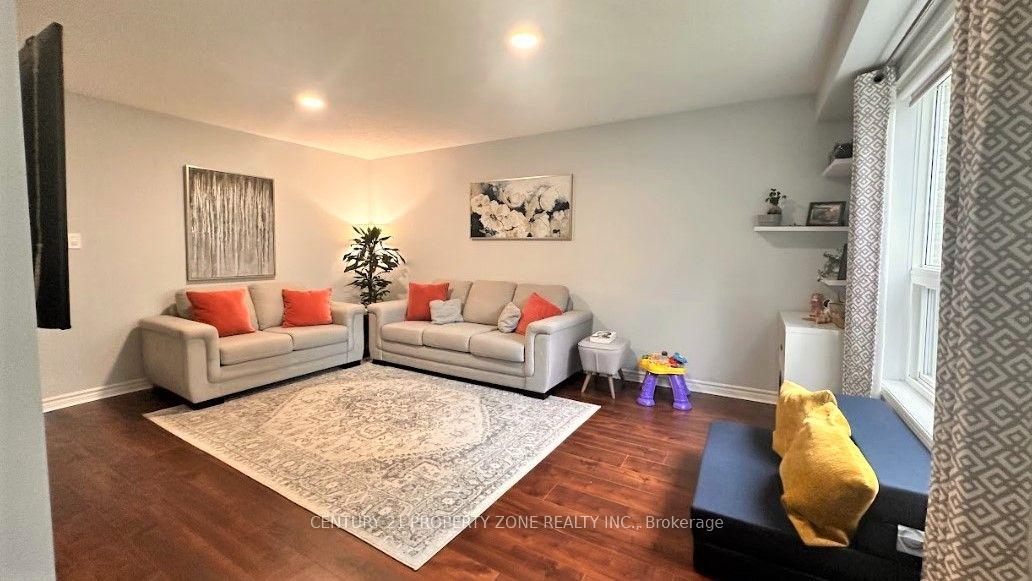 Photo 5 of Unit 18, 104 Frances Avenue, Hamilton, Lakeshore — HOMEH