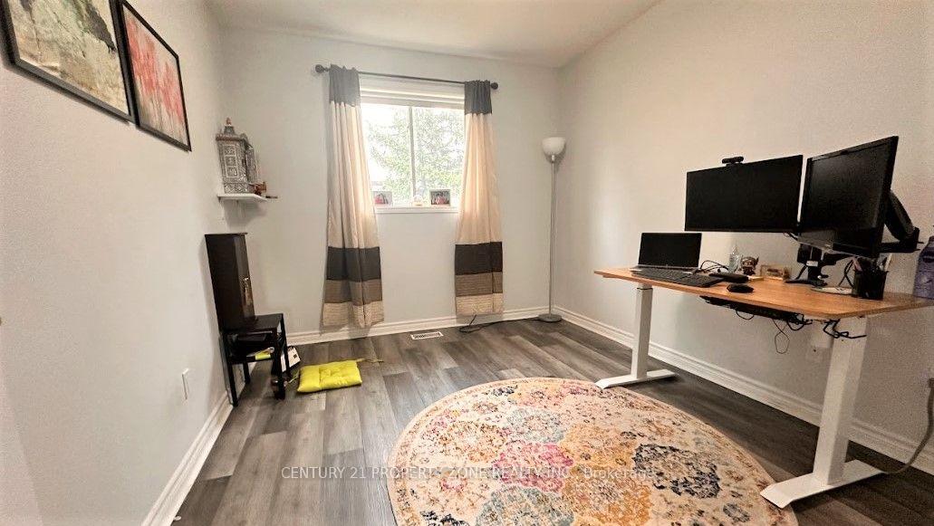 Photo 13 of Unit 18, 104 Frances Avenue, Hamilton, Lakeshore — HOMEH