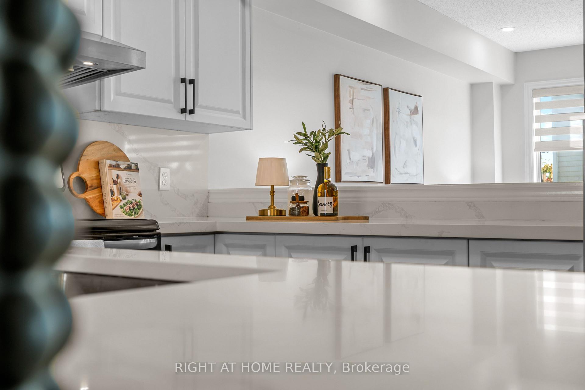 Photo 11 of Unit 31, 600 Sarnia Road, London, North I — HOMEH