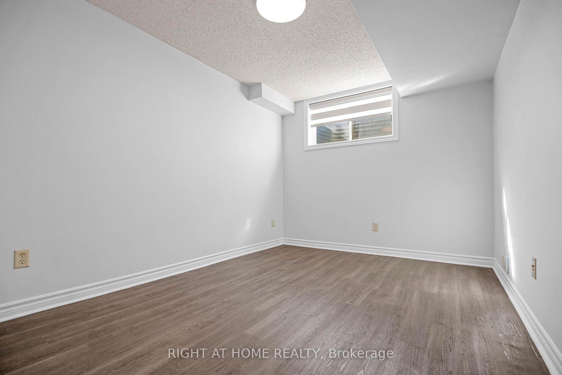 Photo 32 of Unit 31, 600 Sarnia Road, London, North I — HOMEH