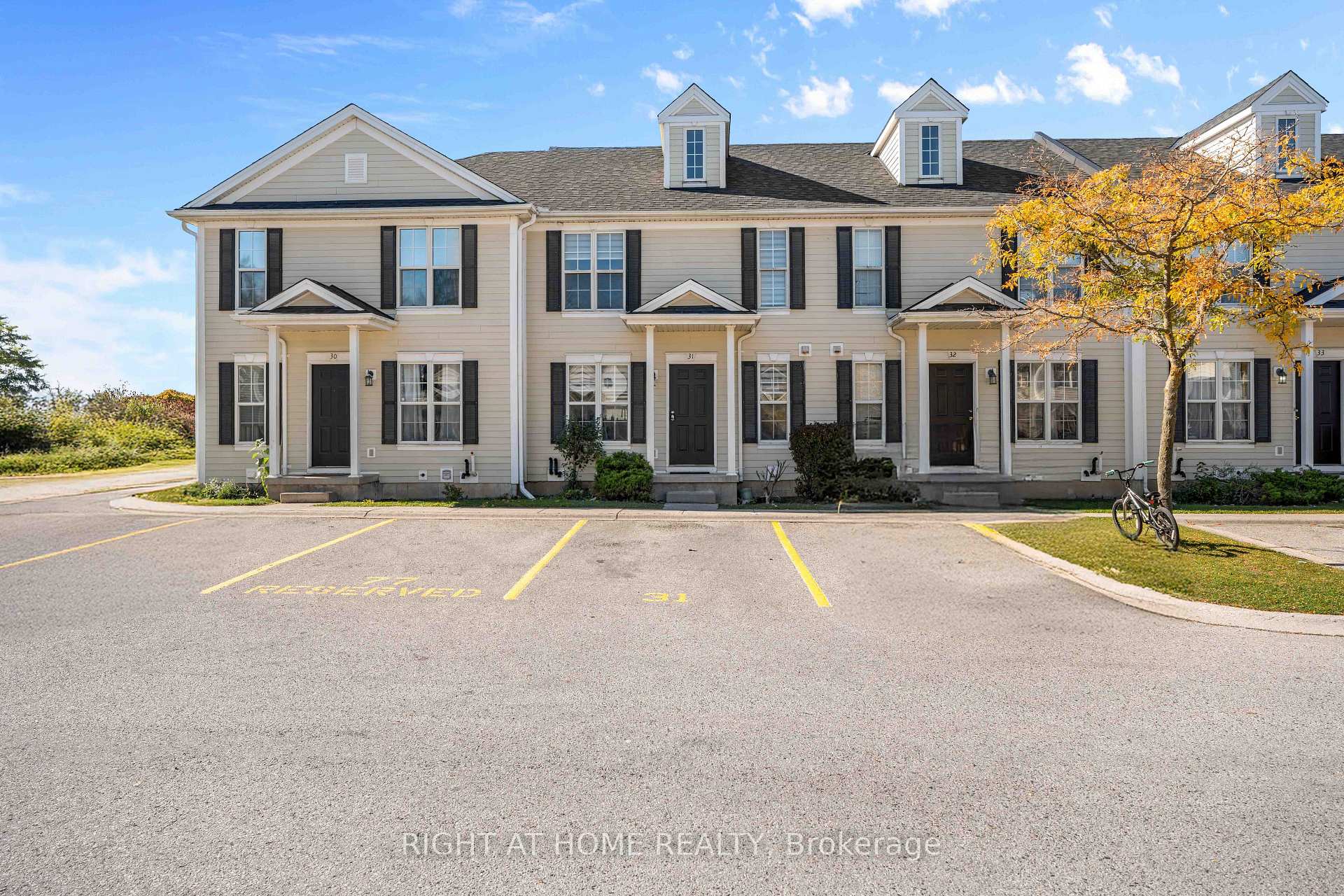 Photo 35 of Unit 31, 600 Sarnia Road, London, North I — HOMEH