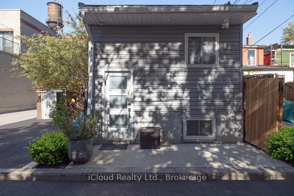 Photo of 225 Wallace Avenue